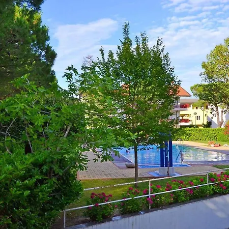 Apartment In Lignano 21594